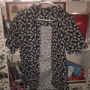 ASOS men's black and white pineapple print shirt size L short sleeve